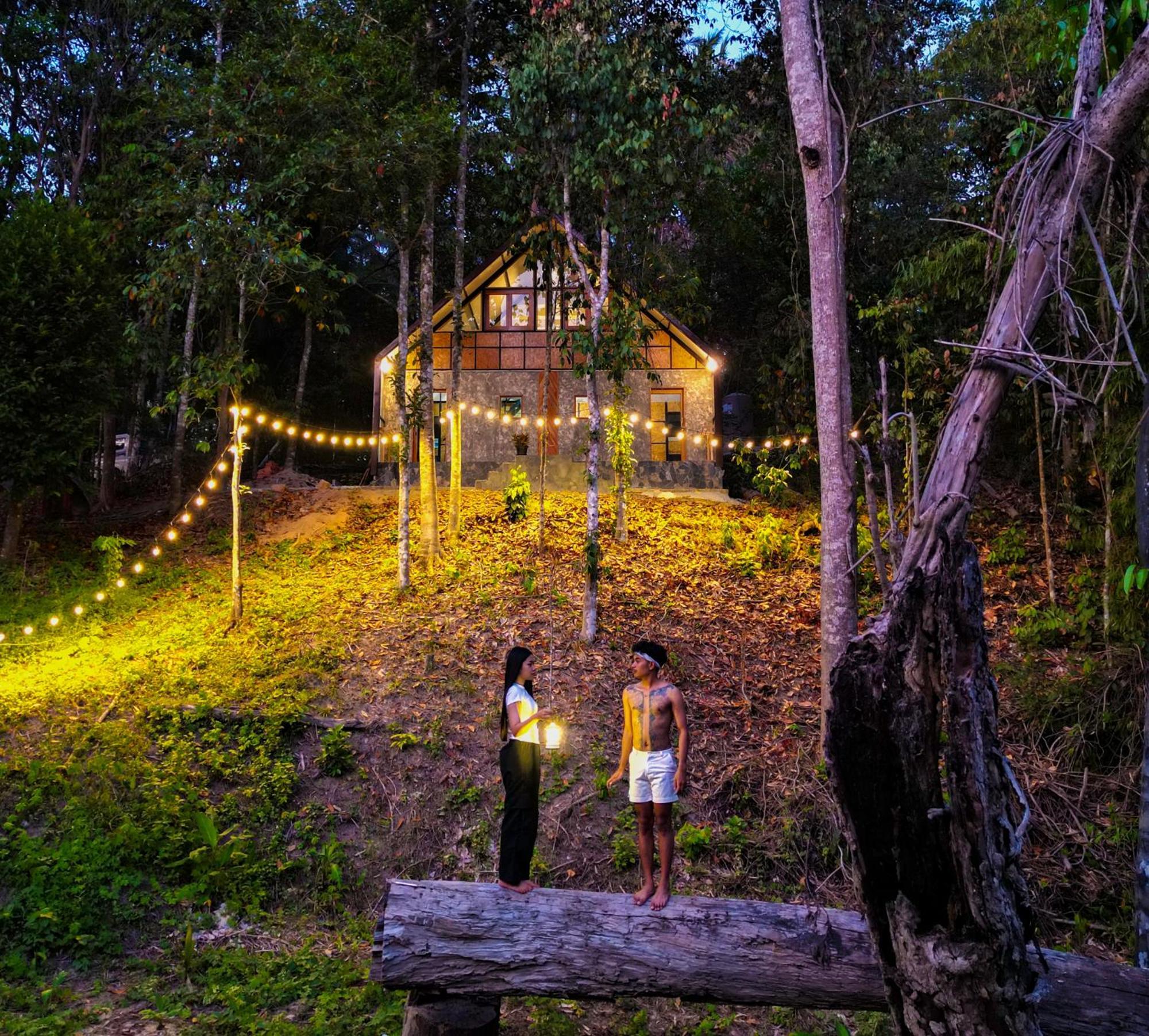 Homestay Oasis Forest Garden