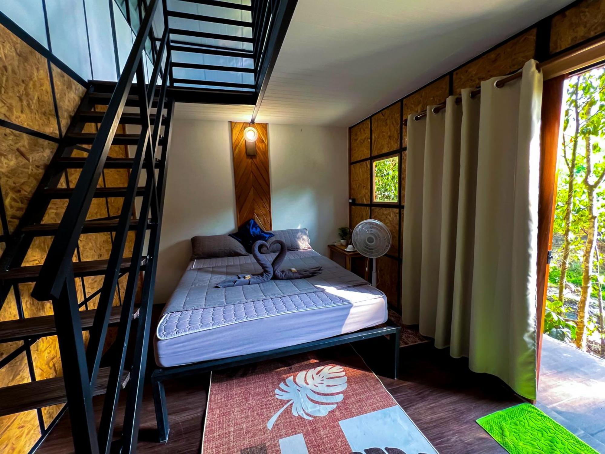 Oasis Forest Garden Homestay *